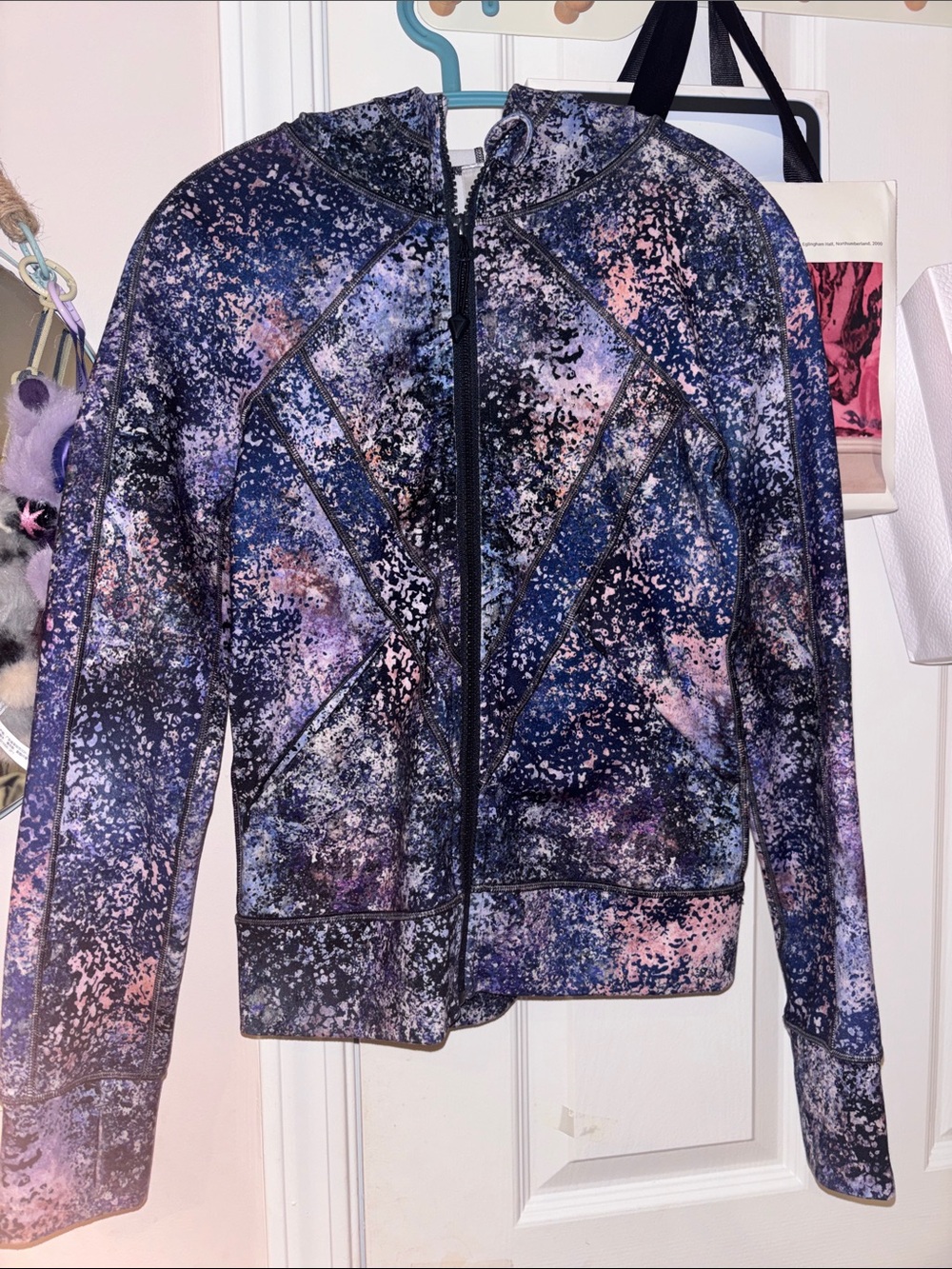 LULULEMONS IVIVVA PURPLE KIDS JACKET WITH HOOD